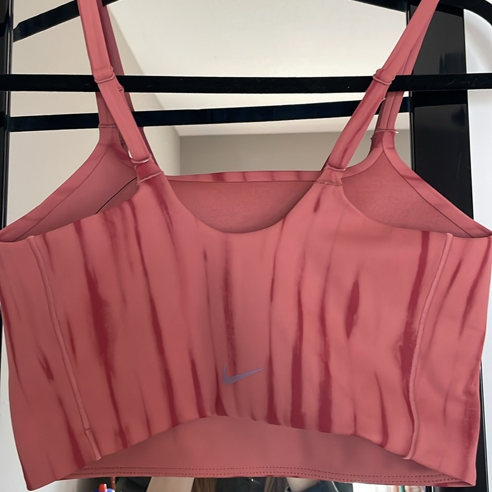 Nike one Dri fit  bra/crop - Picture 5 of 5